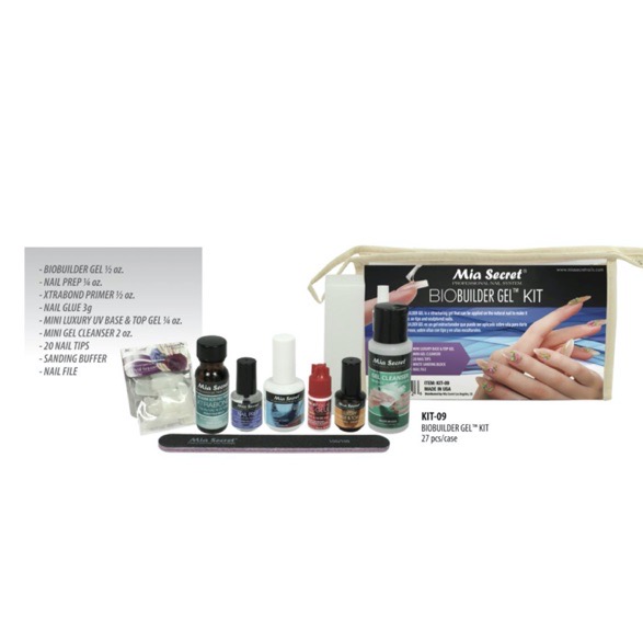 La trousse FORMAGEL CLEAR BUILDER GEL #KIT-09 La trousse FORMAGEL CLEAR BUILDER GEL #KIT-09