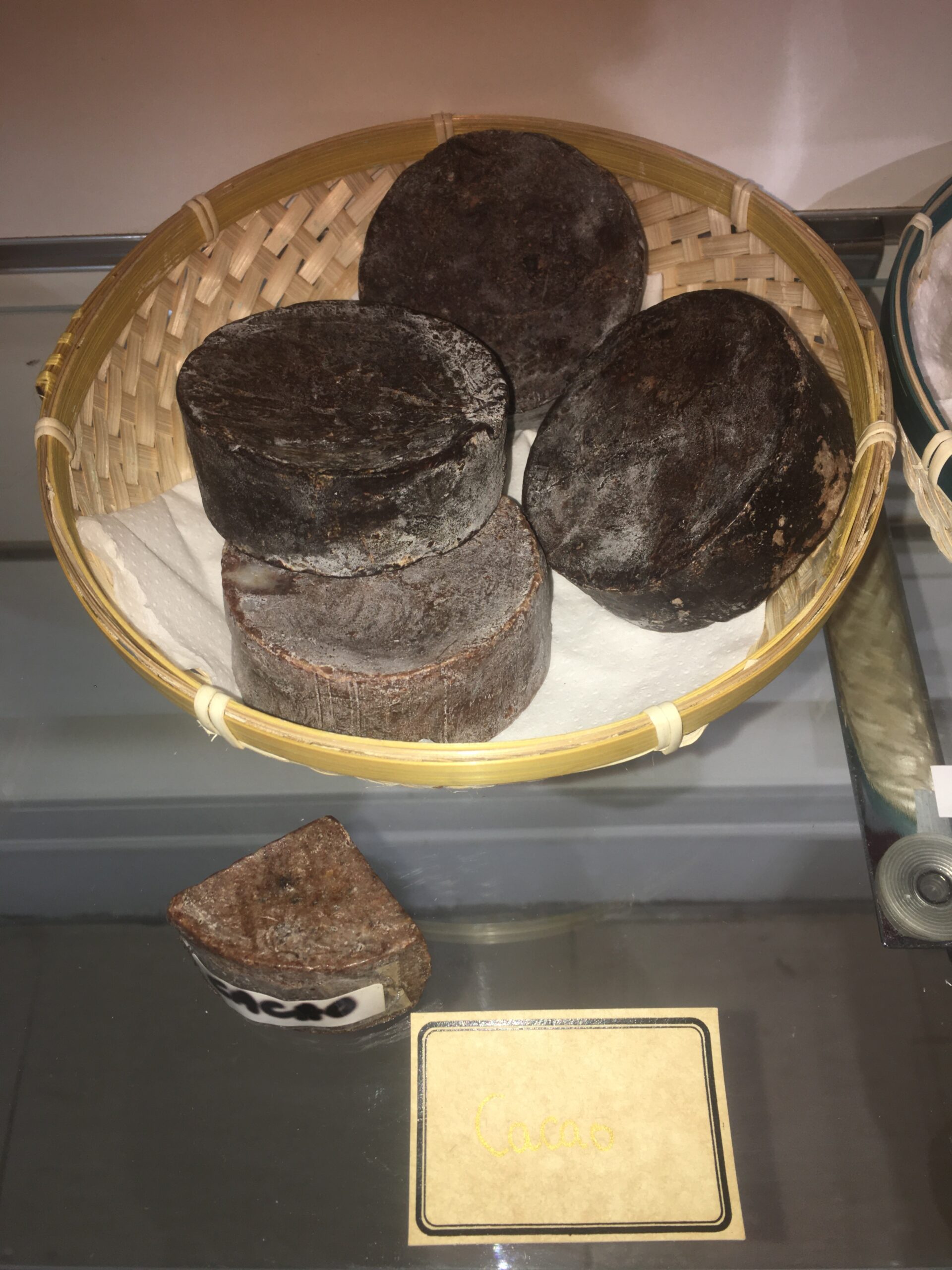 savon-cacao-lumineusejpg-1.jpg